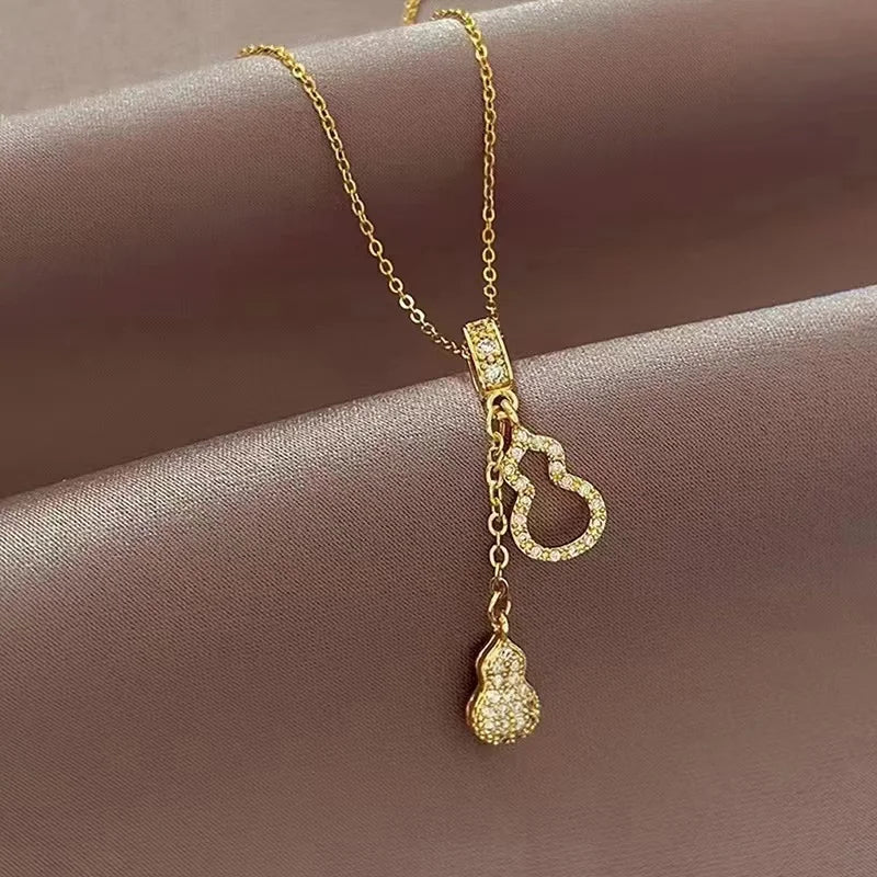 Korean Exquisite Gourd Necklaces Style Minimalist Hollow Out Fashion Trend Luxury Glamour Sweet Necklaces Accessories Jewelry