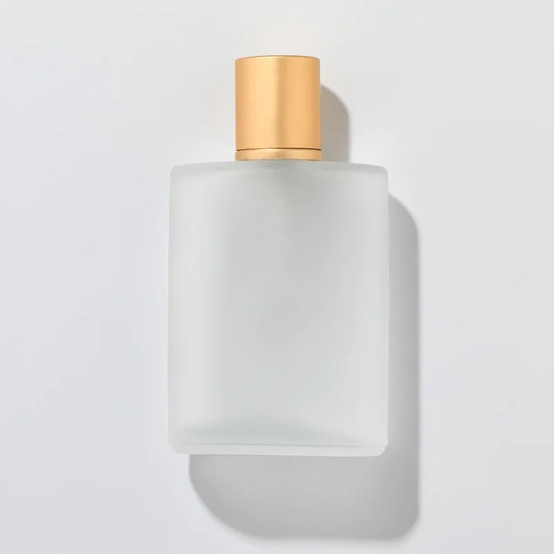 Cosmetic Low Price Frost clear Gold Sprayer 30ml 50ml Empty Skincare Wholesale Perfume Bottle