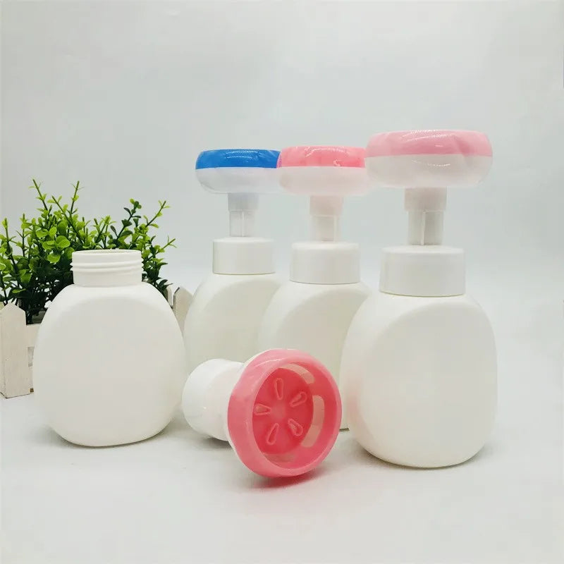 300ml 500ml Cosmetic White Blue pink Container Plastic Hand Wash Liquid Soap Foam Bottles Body Lotion Bottle with Flower Pump