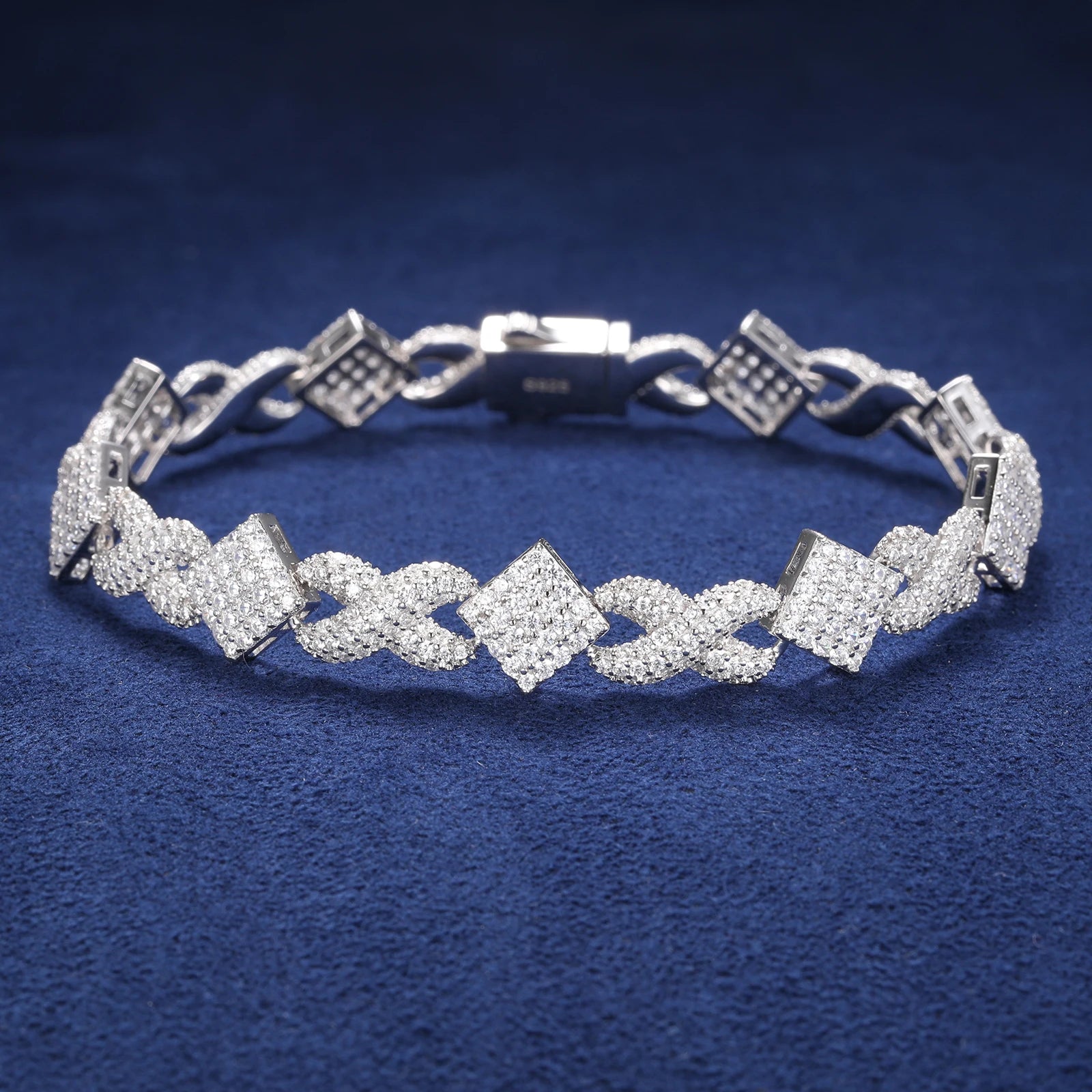 Fashion 925 Sterling Silver Hip Hop Jewelry 11mm VVS Moissanite Iced Out Rhombus Infinity Cuban Link Chain Bracelet