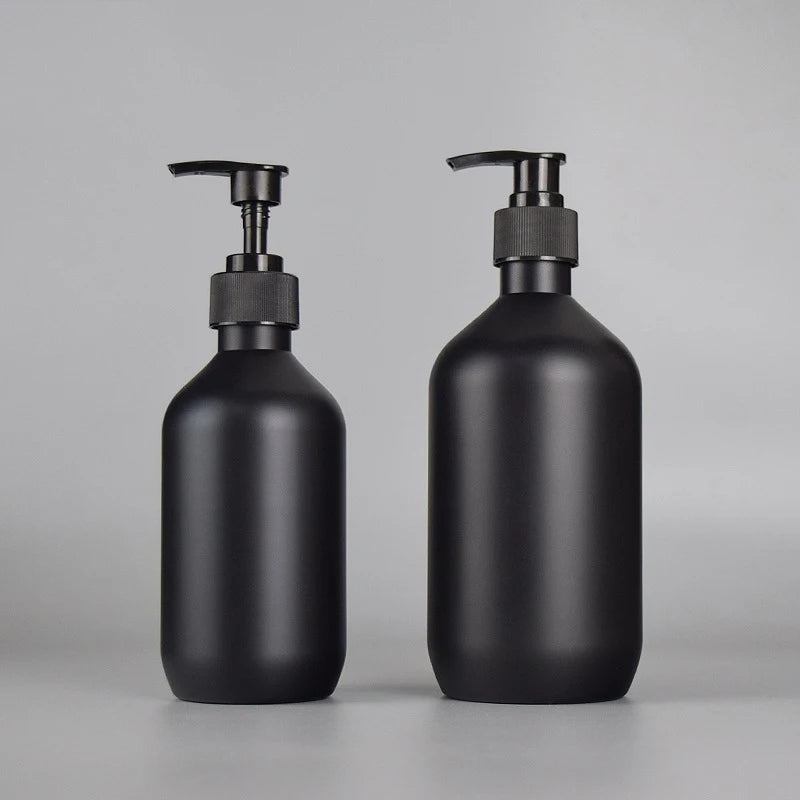 Stock 300ml 500ml Pet Biodegradable Matte Black Shampoo Empty Bottle Body Wash Plastic Bottle Wash Care Plastic Packaging