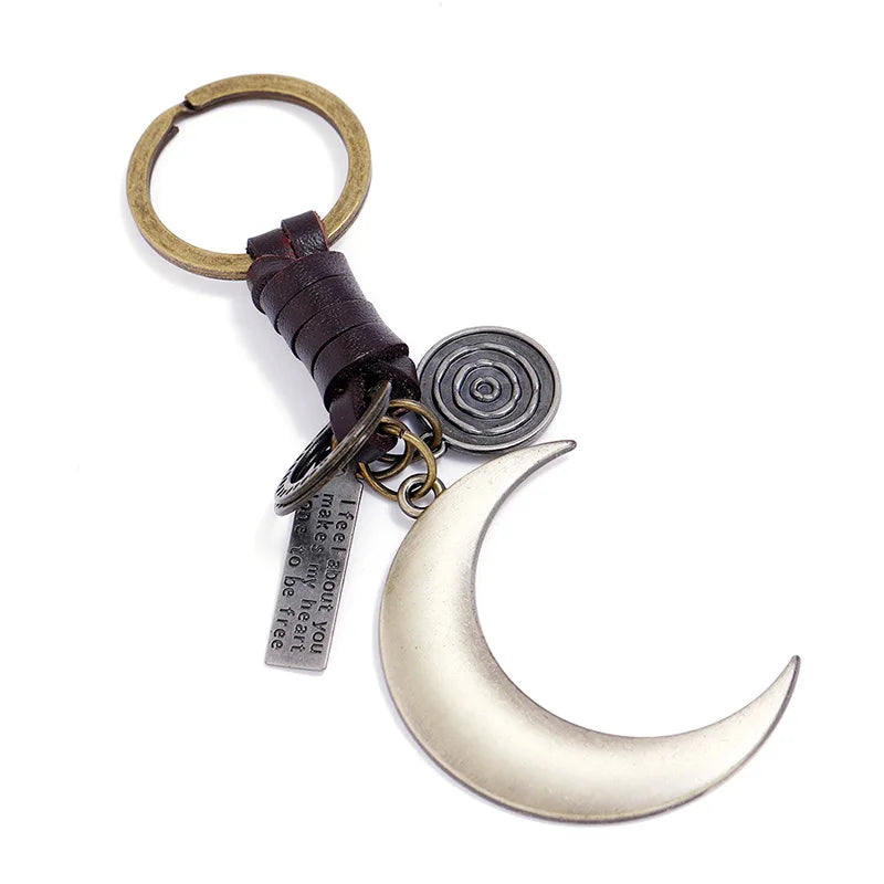 Punk Vintage Cowhide Metal Moon Pendant Charm Key Chain Genuine Leather Keychain for Men Women Key Ring Car Auto Bag Key Chain gift