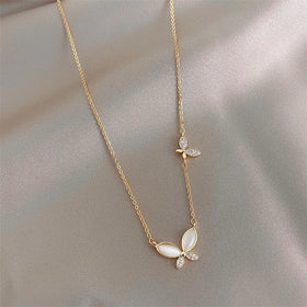Hot Sale New Women Dianty Cute Trendy Luxury Necklace Diamond Inlaid Cat's Eye Stone Butterfly Necklace