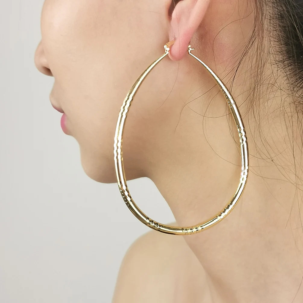 Minimalist Glossy Texture Exaggerate Water Drop Hoop Earrings Oval Copper Hoops Punk Charm Earrings Women Fashion Jewelry