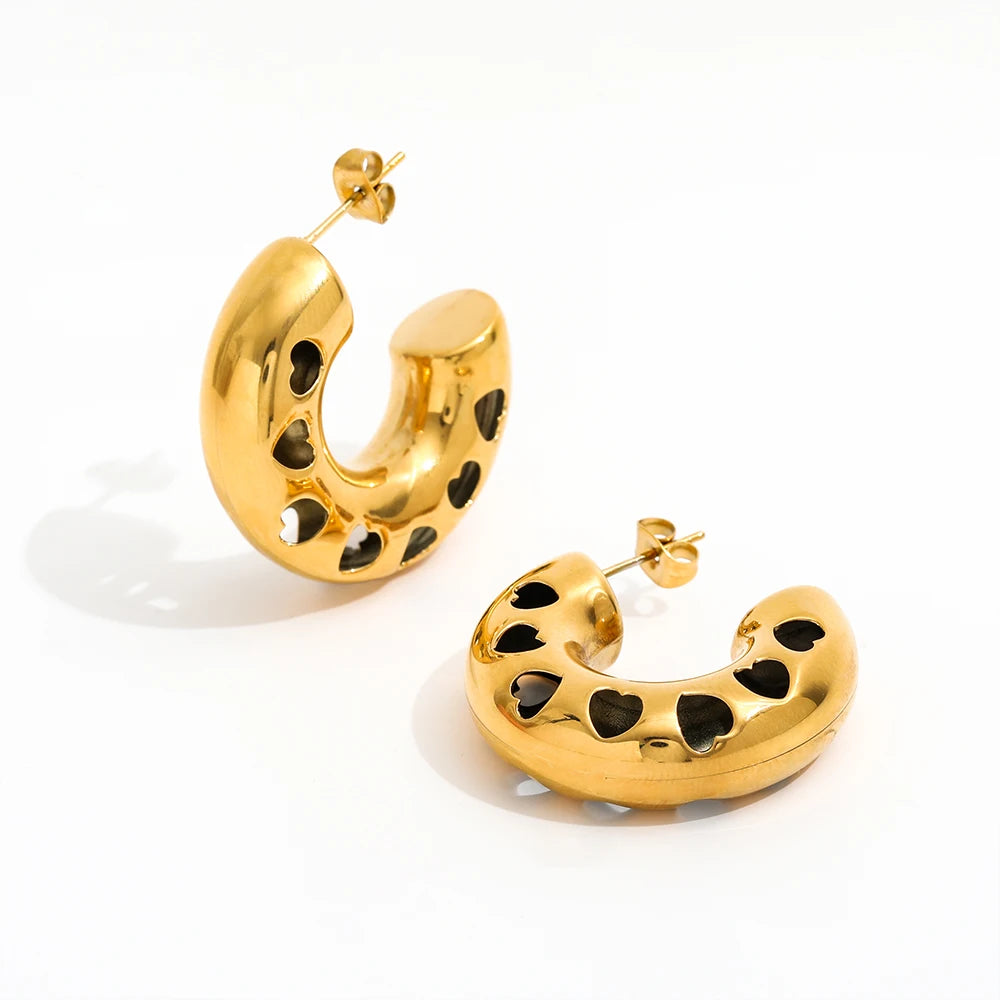 Jewelry Trendy Earring 18K Gold Plated Waterproof Chunky Love Heart Hollow Out C Hoop Earrings Stainless Steel Jewelry