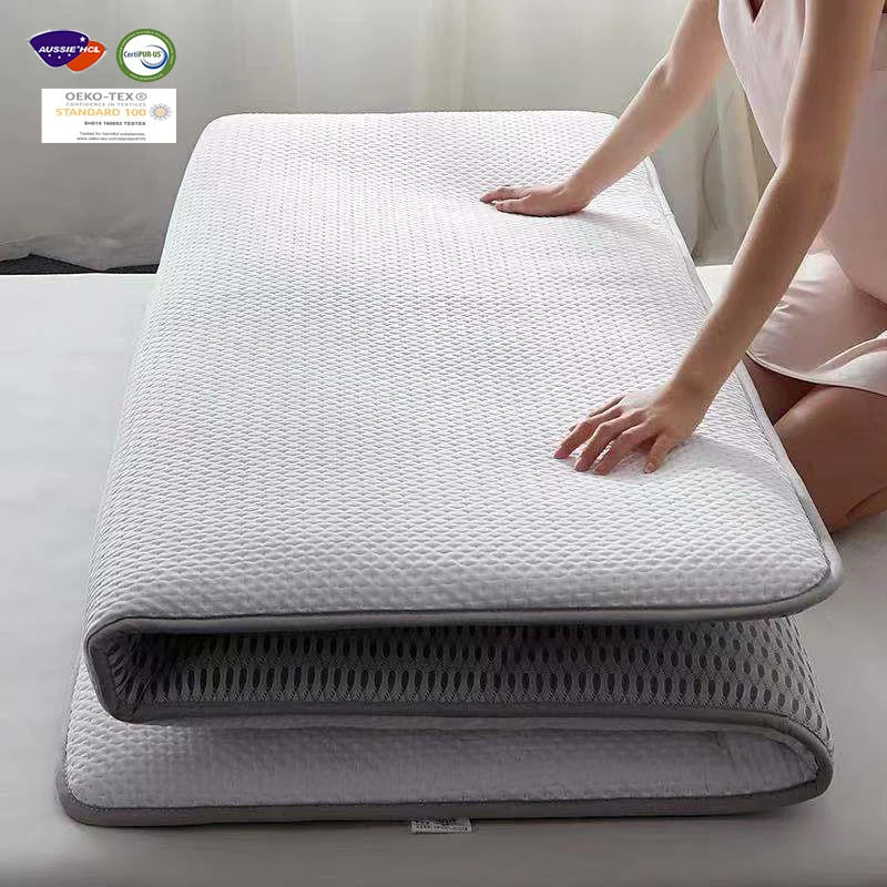Stable Supply Factory Customized Luxury Roll up Mattress king Queen Single Size Foldable Latex Memory Foam Mattress Topper