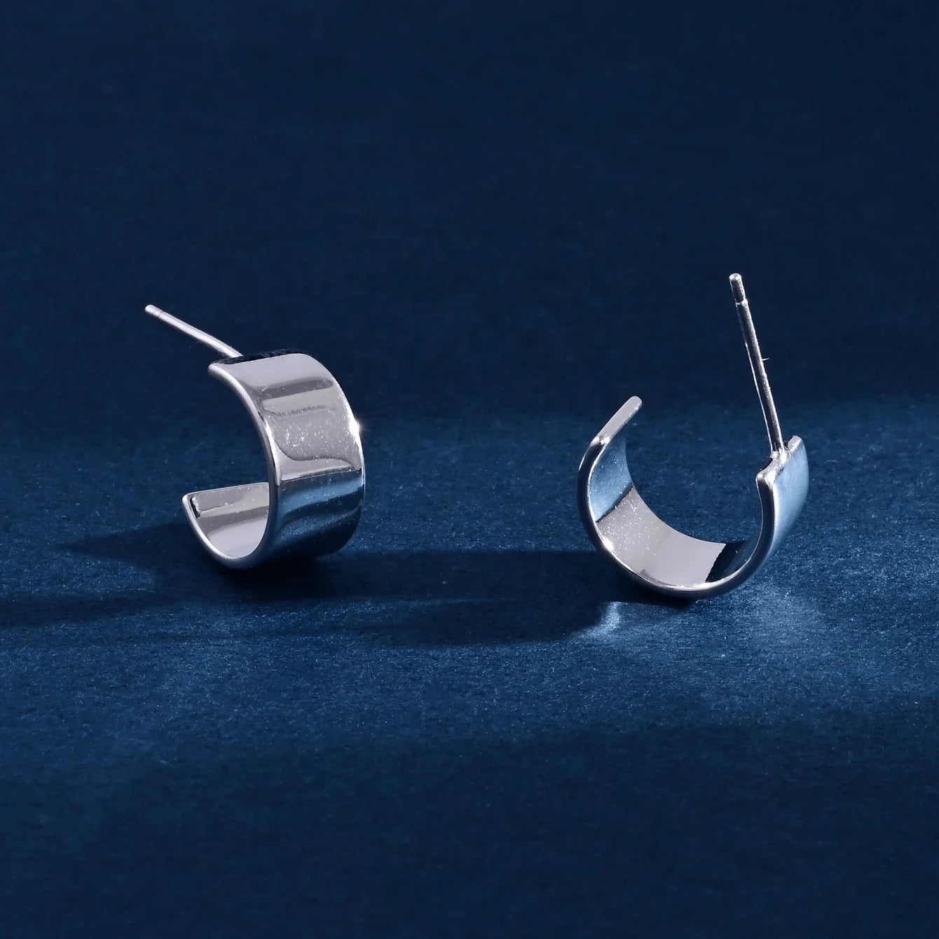 Wholesale Earrings Jewelry Rhodium Plated Cubic Zirconia Half Circle Stud Earring 925 Sterling Silver Fine Jewelry Earrings