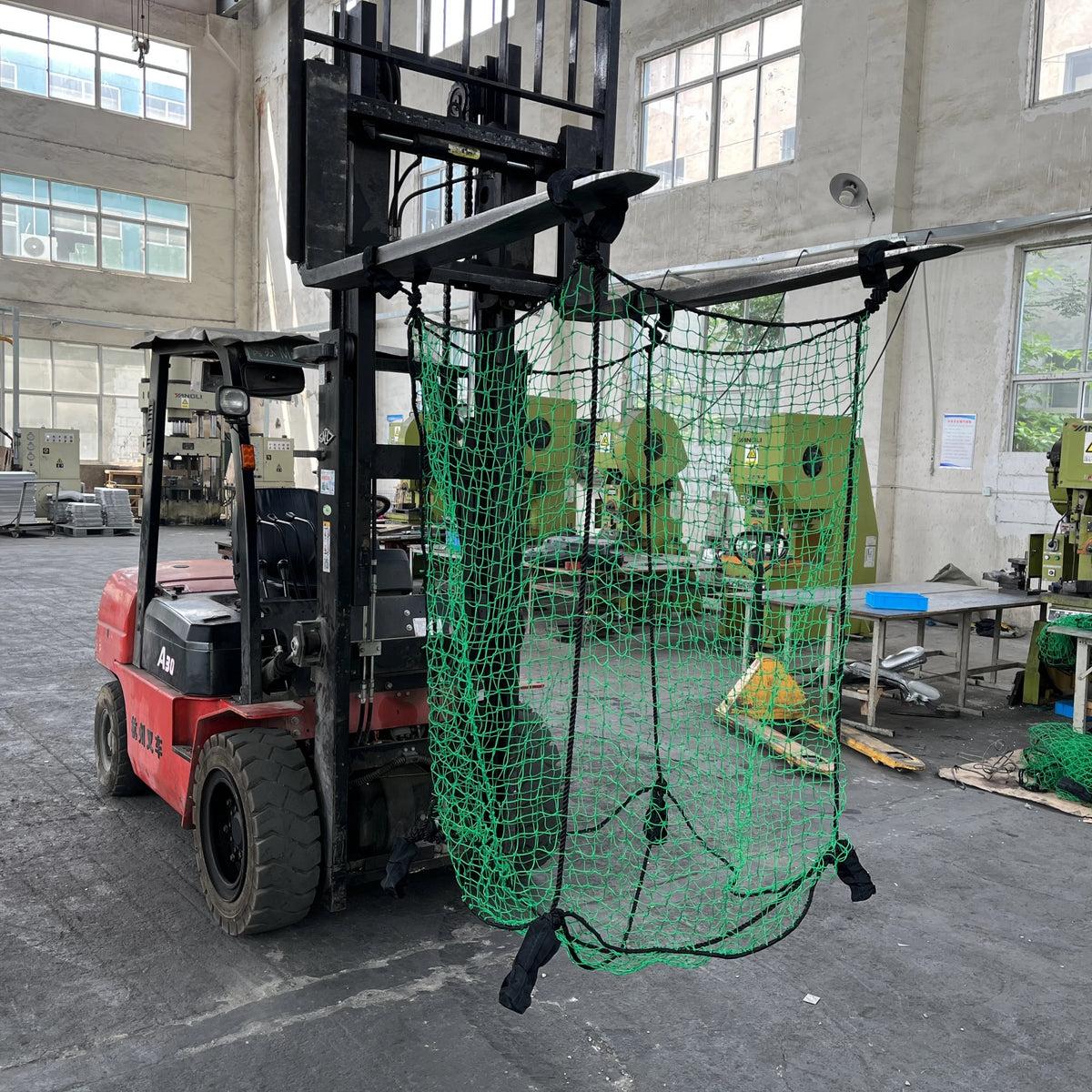 XUDONG Manufacturer Customized Strong HDPE Mesh Bag Closed Bottom Big Firewood Packaging Green/Orange Logo Printing