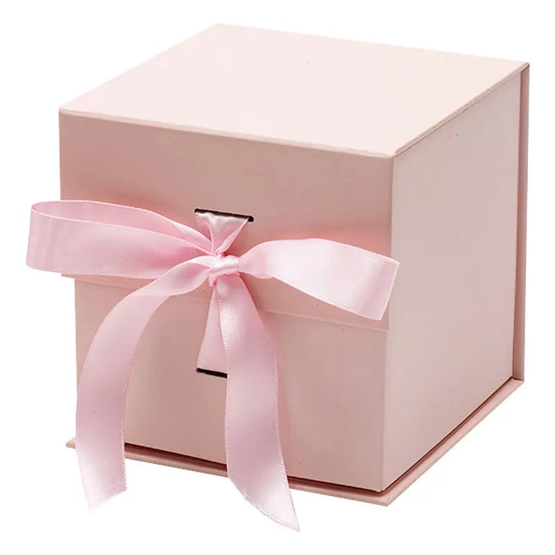 Recommended Paper Box Cube Square Birthday Wedding Candy White Magnetic Gift Box with Ribbon