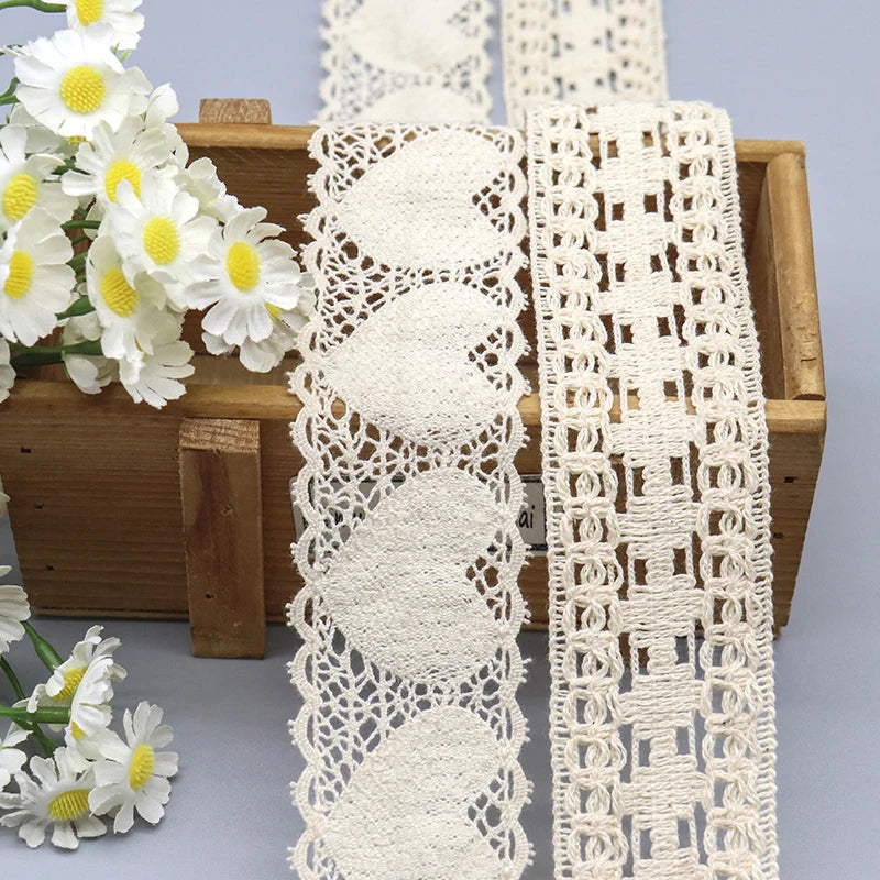 Custom Designer Fashion Embroidery Cotton Lace DIY Border Lace Trim for Garment