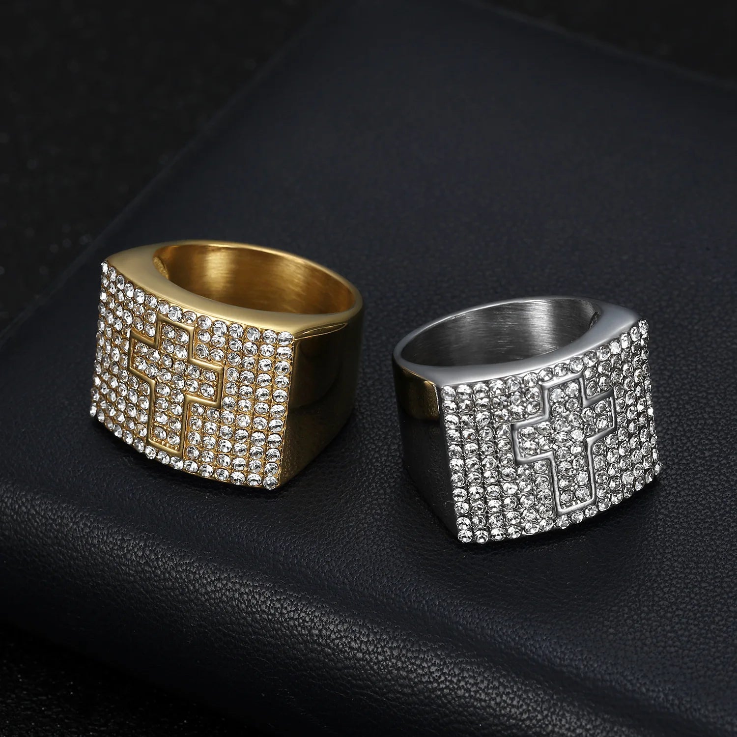 New Fashion 18K Gold Plated Cross Ring Stainless Steel Hip Hop Signet Ring for Man Full Zircon Punk Jewelry