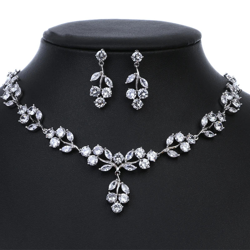 New Fashion Wedding Jewelry Set Crystal Glamorous Earring Necklace Trend Leaf Zircon Jewelry Set for Women