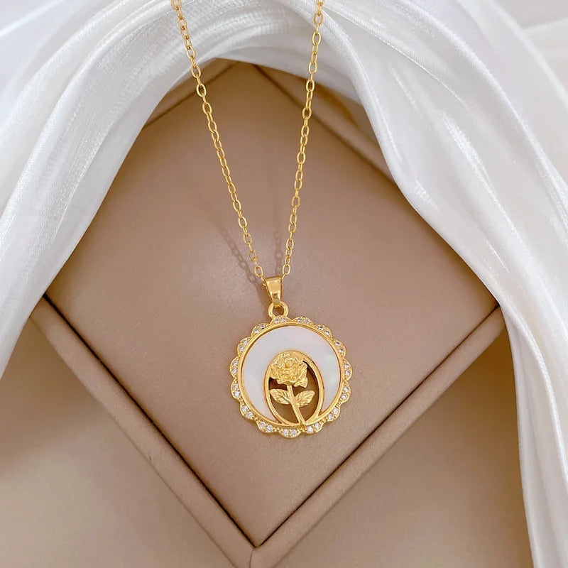 Collar De Acero Inoxidable Gold Plated Stainless Steel Necklace Jewelry Temperament Gorgeous Shell Flower Full Diamond Necklace