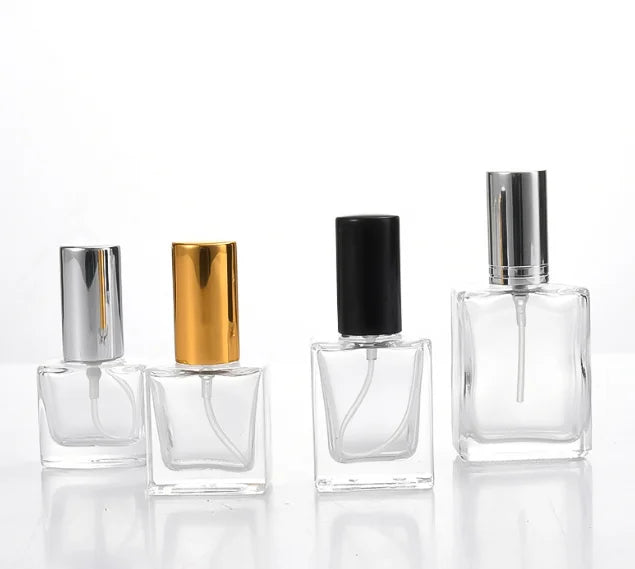 Top Seller DIY Empty 20 ml 30 ml 50 ml Glass Perfume Bottle Packaging Round Transparent Perfume Bottle 15ml
