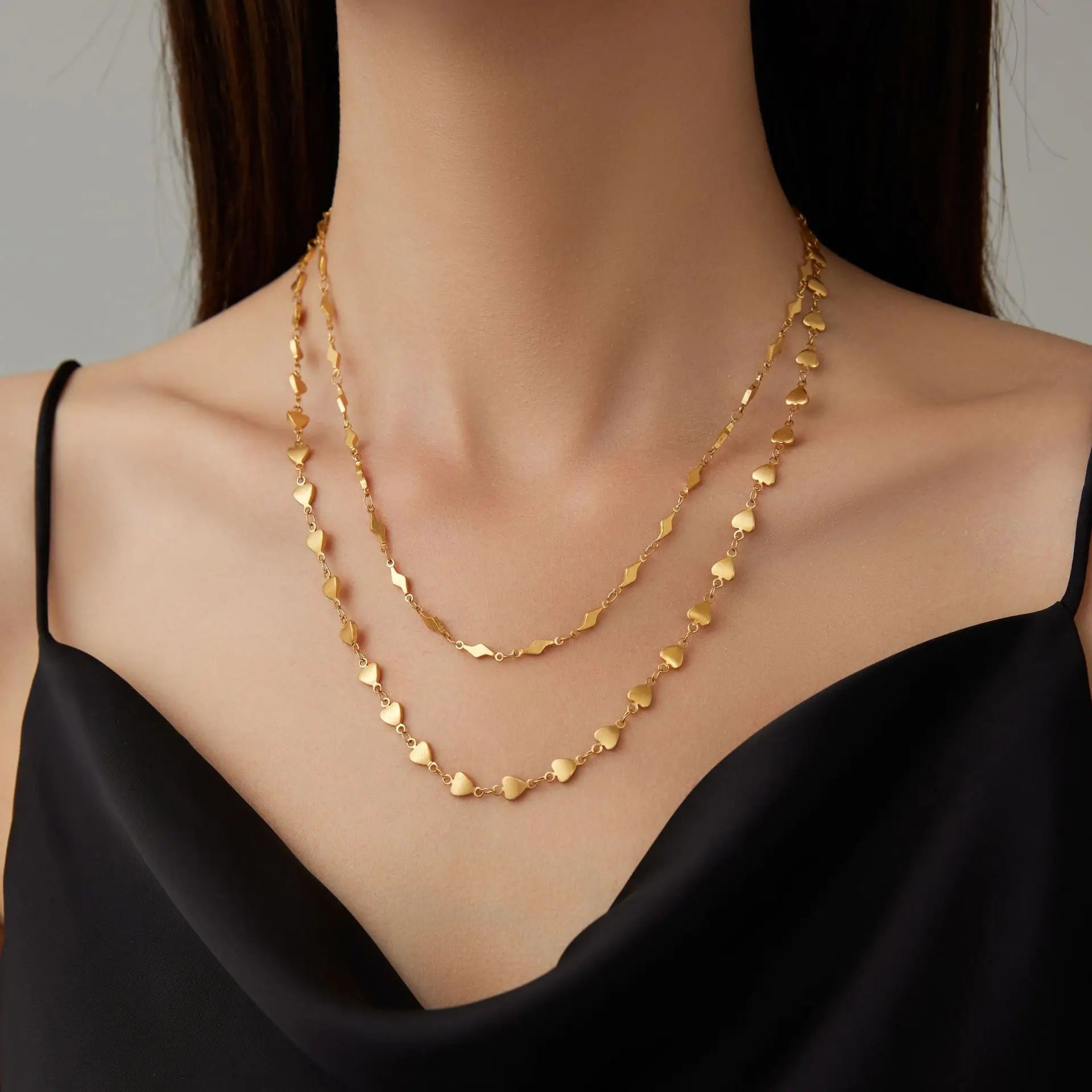 Simple Fashion Stainless Steel Fashion Jewelry Necklace Europe and the United States Hot Double Necklace Heart Clavicle Chain
