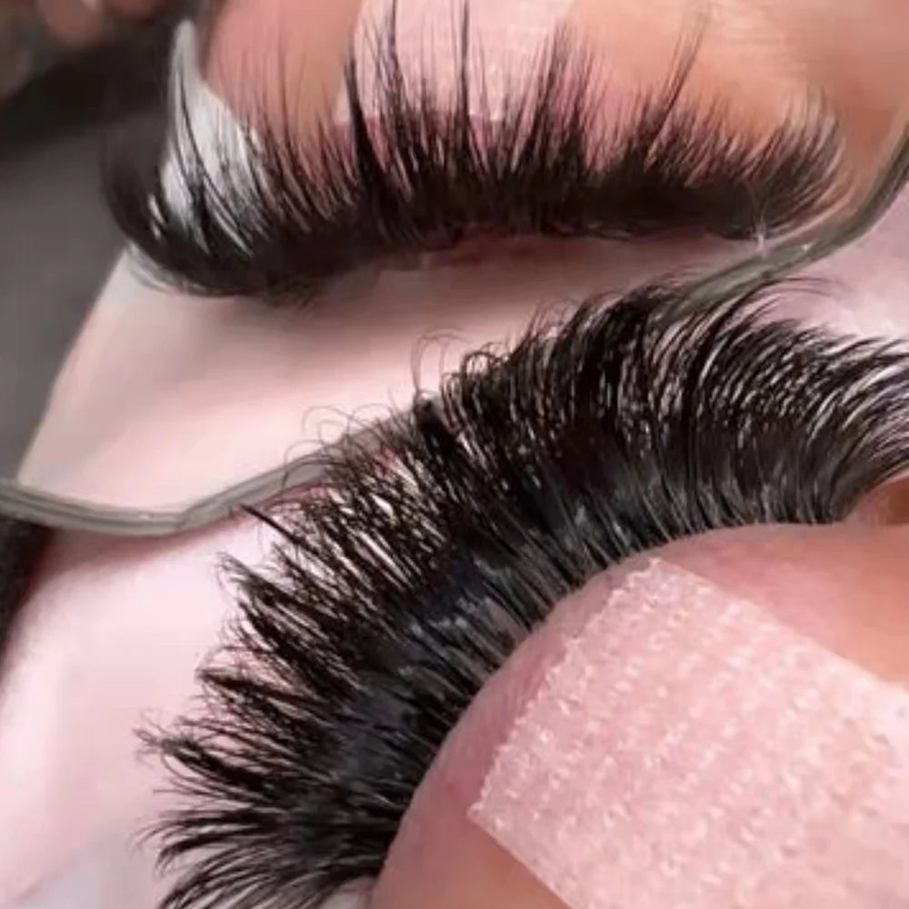 Wholesale Very Soft Human Hair Eyelash Extensions Easy Fan Lashes Mink Individual Eyelash 25mm