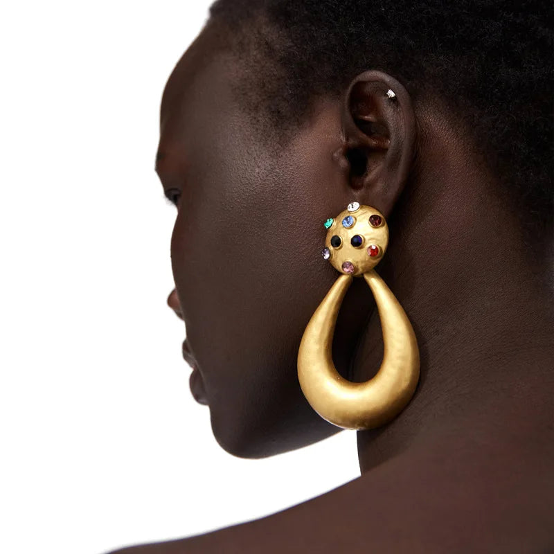 HOVANCI 2020 New Arrival Antique Gold Waterdrop Earrings Micro Paved Rhinestone Geometric Drop Dangle for Weddings and Parties