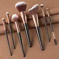 Private Label 7-Piece Synthetic Hair Wood Makeup Brush Set for Face & Concealer Wholesale Custom with Bag