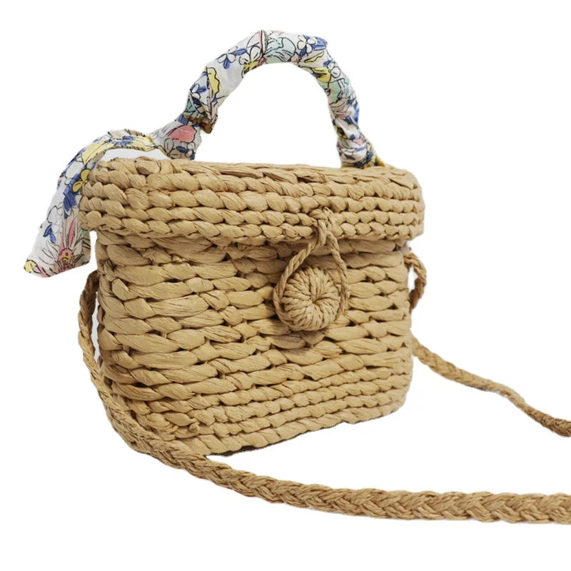 2024 Vintage Bohemian Dress Style Women's Summer Hand Woven Crossbody Drawstring Bucket Beach Straw Bag Chain Fashion Supply