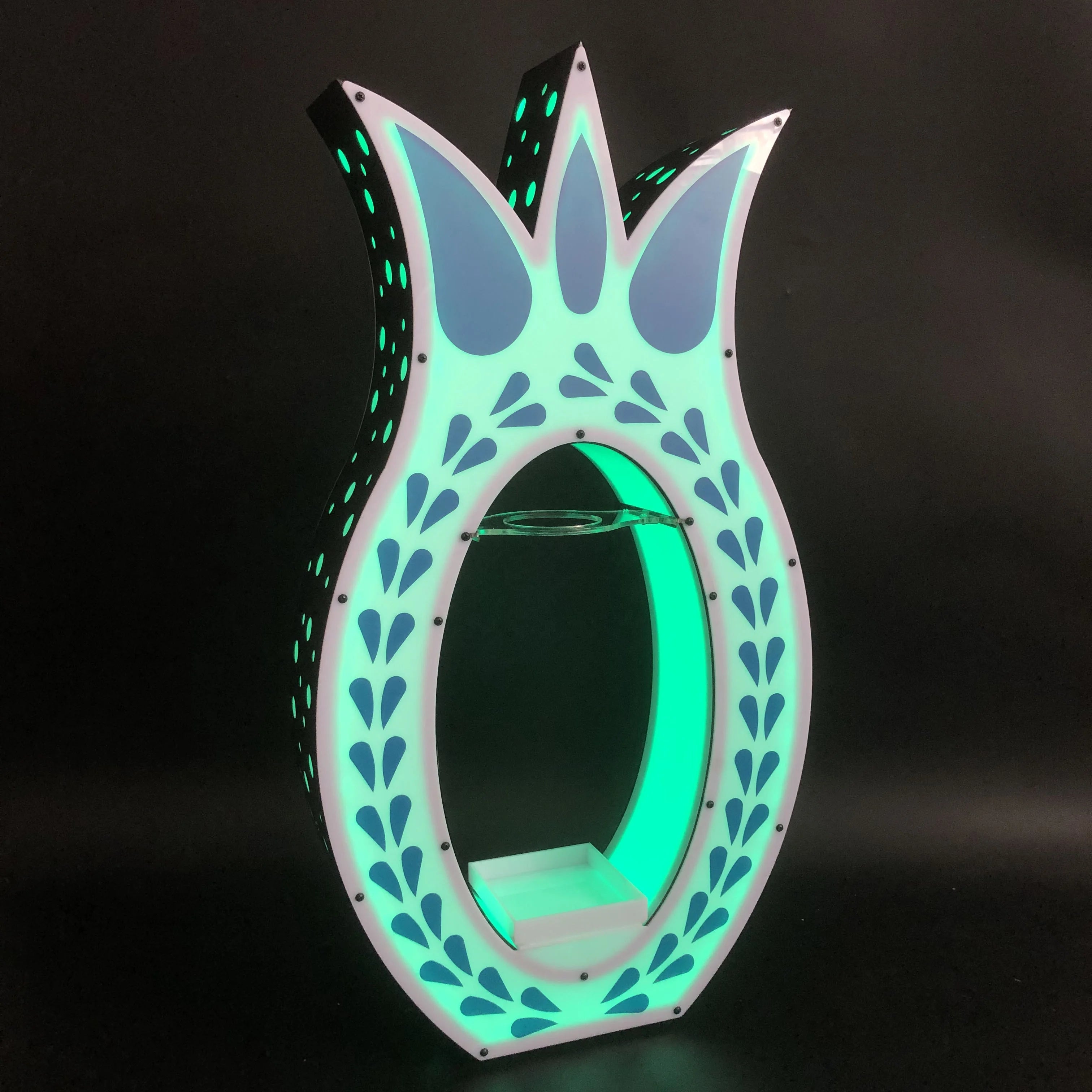 Custom LED Bottle Presenter VIP Tequila Glorifier Display for Night Club Party Lounge Bar Pub Retail Store Indoor Use SDK OEM