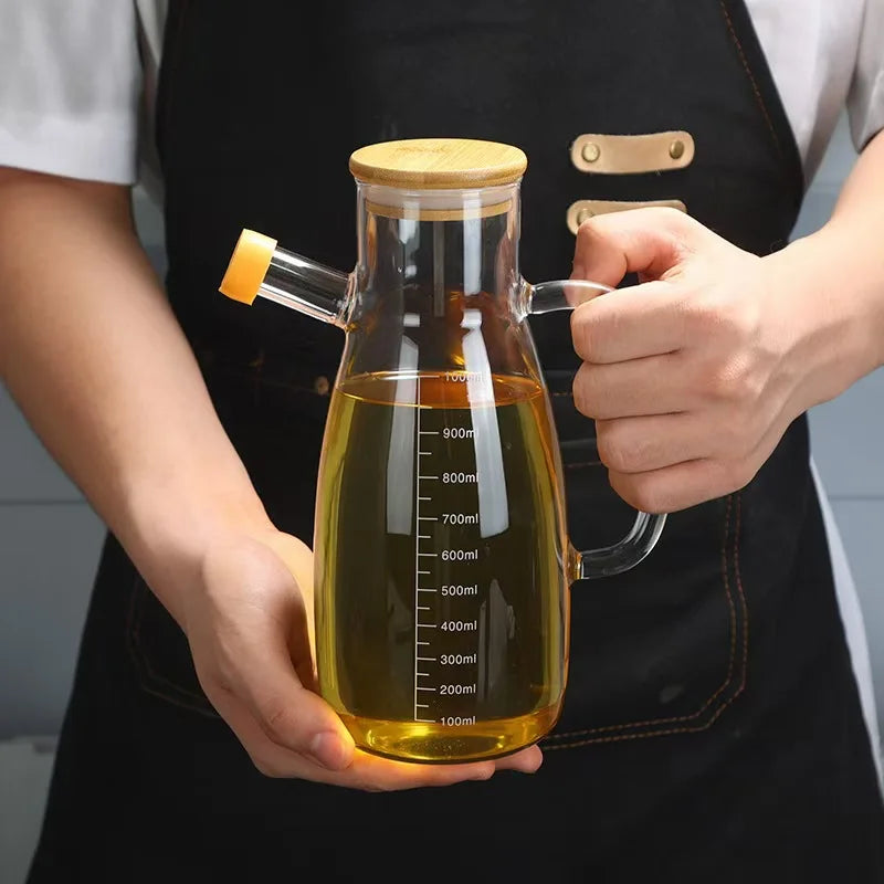 Wholesale 900ml Olive Oil Glass Dispenser Kitchen Storage Container Vinegar Cruet Cooking Oil Measuring Dispenser with Spout