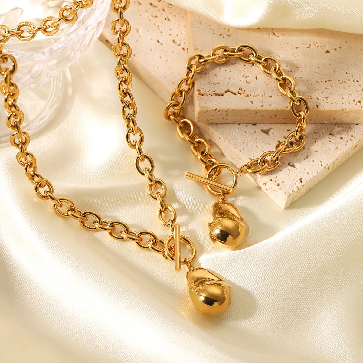 High Quality Jewelry 18K Gold Plated Stainless Steel Irregular Steel Bead Pendant Necklace Bracelet Set