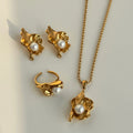2024 Dazan New 18k Gold Plated Tarnish Free Stainless Steel French Vintage Flower Natural Pearl Necklace Earrings Jewelry Set