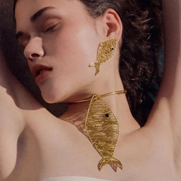 Fashion New Design Za Alloy Gold Fish Earrings Hollow Metallic Pendant Goldfish Earrings Necklace Set for Women Jewelry