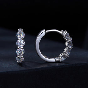 Luxury Modern Casual 2023 Huggie Earrings 925 Sterling Silver Jewellery Western Girls Moissanite Cluster Earring for Women