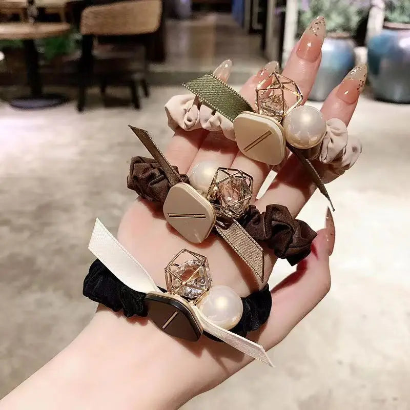 Korean Fashion Bow Scrunchies High Sense Elastic Pearl Hair Tie New Simple Vintage Ponytail Hair Accessories for Women Girls
