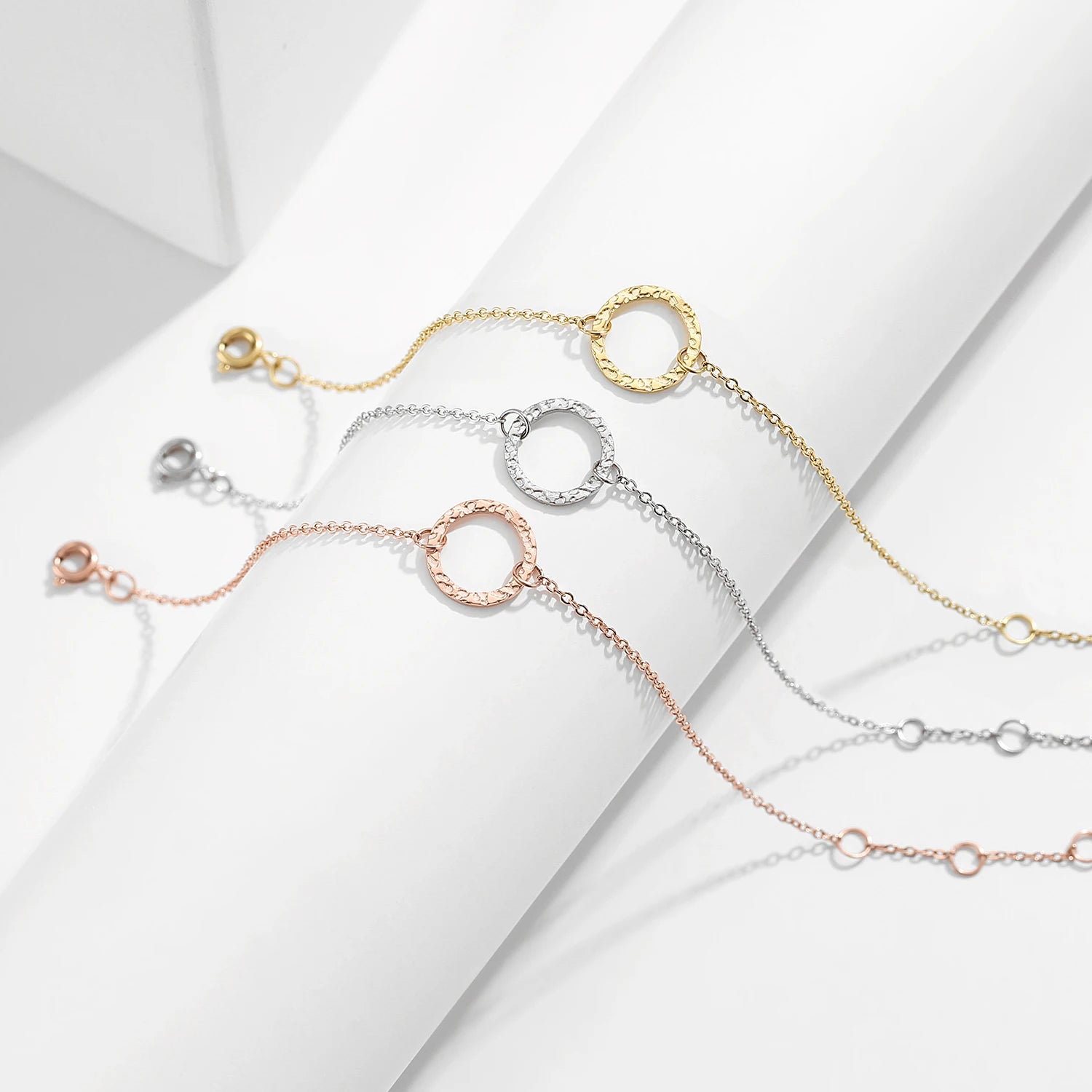EManco 316L Stainless Steel Bracelet European and American Fashion Simple Hollow Round Bracelet Gold Plated Hand Ornaments