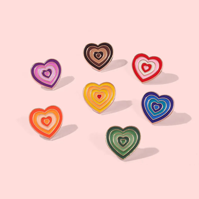 Y2K 7Pcs Rainbow Color Heart Cartoon Enamel Pins Jewelry Women Brooch Cute Rainbow Gradient Heart Shape Metal Brooch Accessories