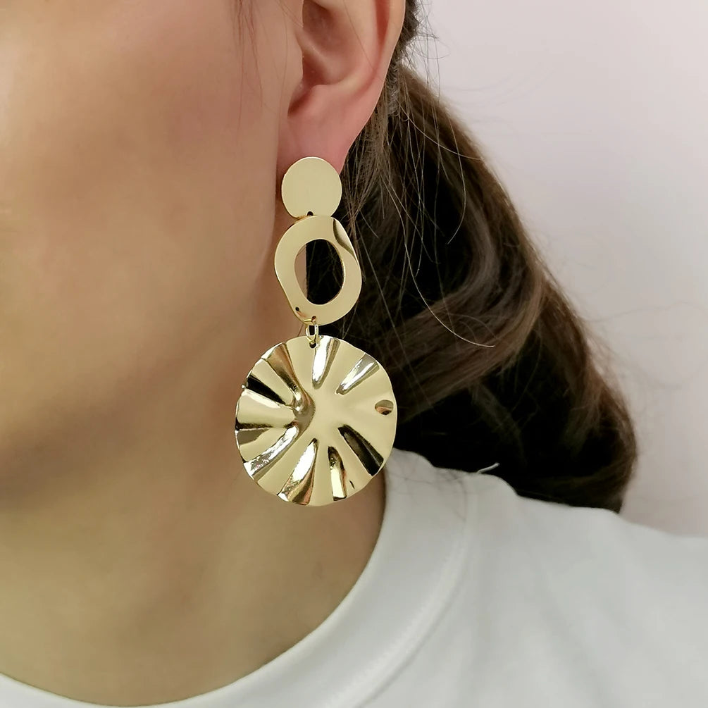 Gold Plated Wave Flower Long Pendant Earrings for Women Geometric Metal Dangle Drop Earrings Statement Accessories High-end