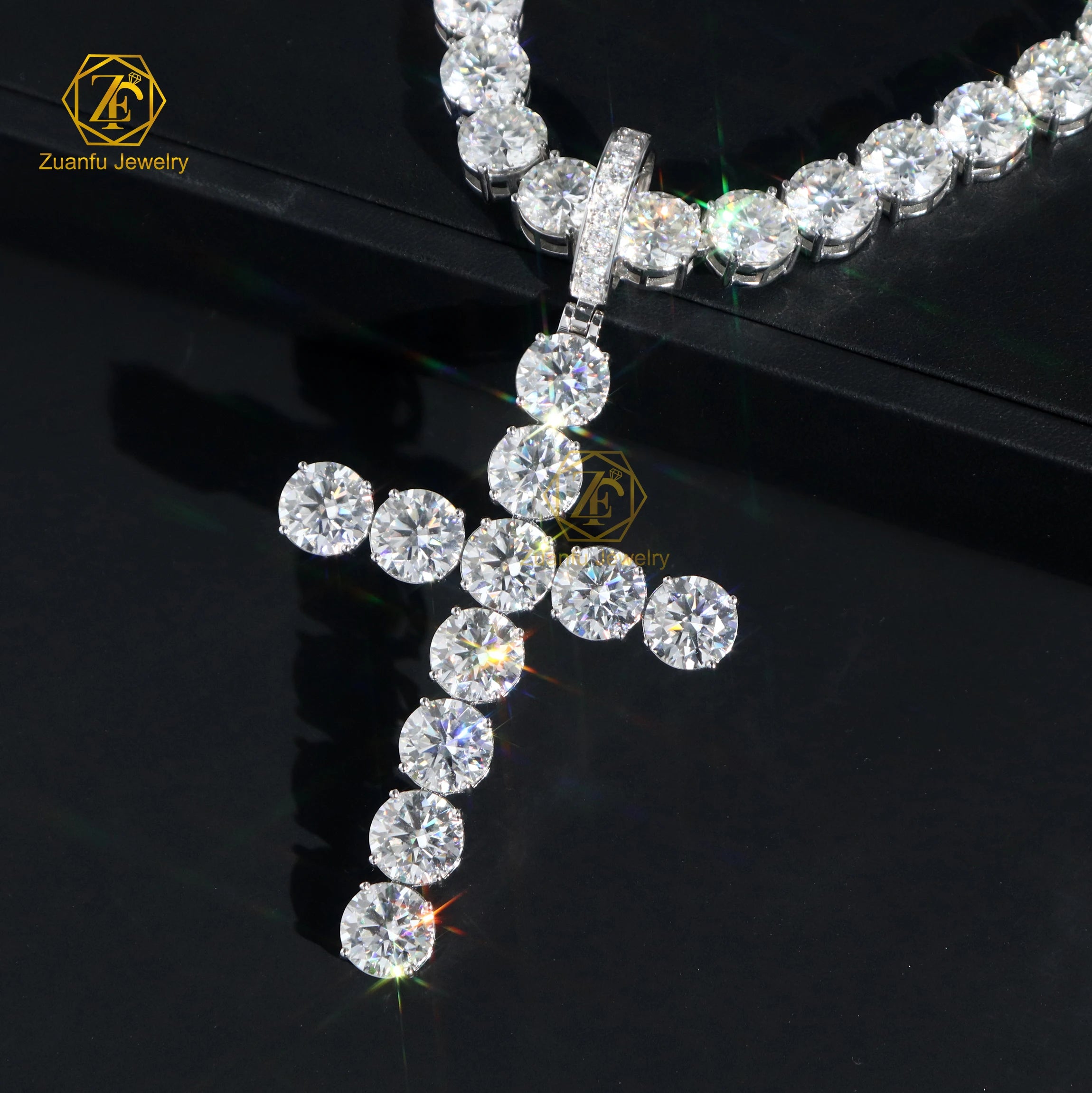 Large 10mm Moissanite Diamond Tester Cross Pendant 925 Silver Hip Hop Rock Iced Style Lucky Charms Hip Hop Rock Iced Charms