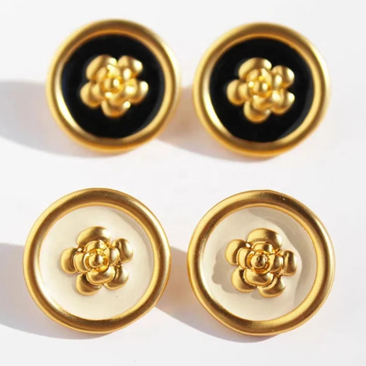 Brass Plated Vintage Black and White Camellia Round Earrings Mother's Day Gift Jewelry Custom