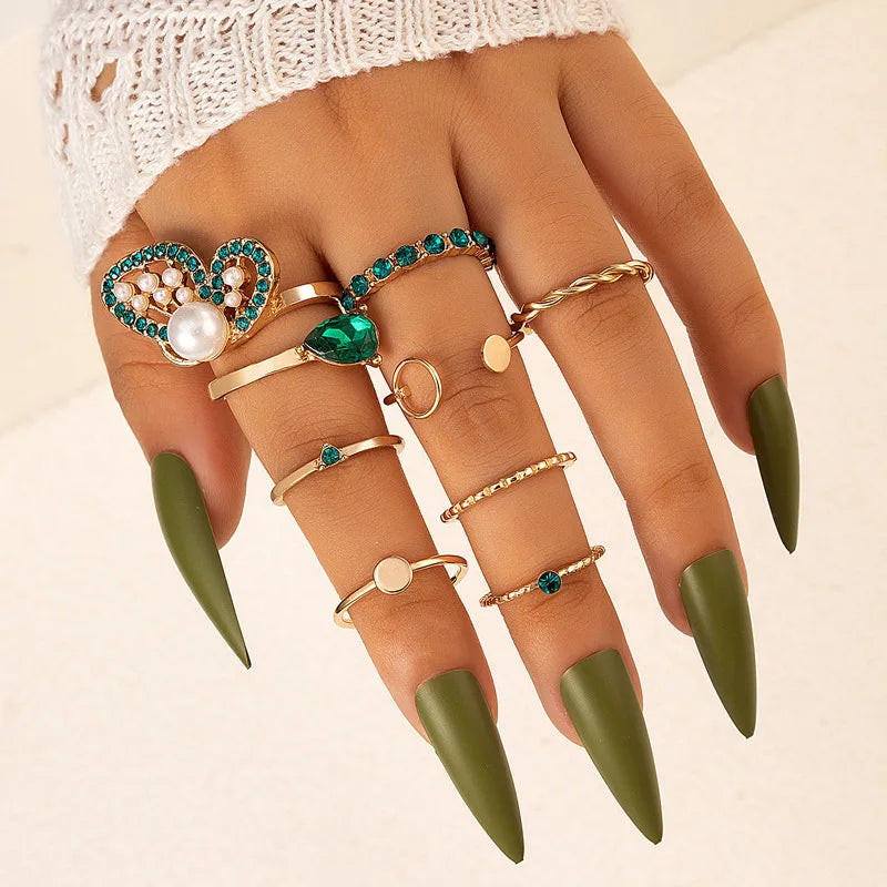 8Pcs/set Bohemian Retro Butterfly Diamond Rhinestone Set Ring Women Vintage Butterfly Pearl Decor Finger Ring Set