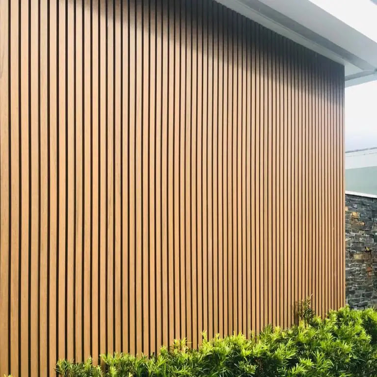Color Customize Slip-Resistance Brown 219*26mm Outdoor Co Extruded Great Wall Board Wood Plastic Composite Panel