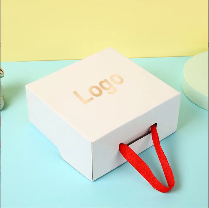 Custom Colorful Reusable Embossed Recyclable Rigid Large Magnetic Gift Box with Lid for Clothes and Shoes Luxury Packaging