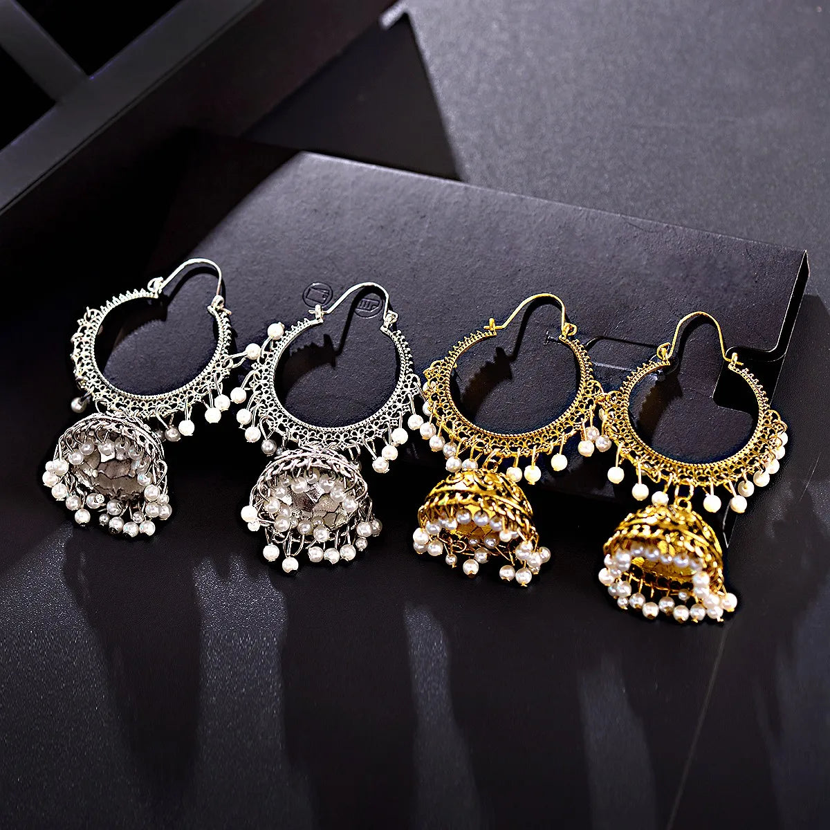 Women's Ethnic Retro Round Indian Jhumka Earrings Classic Vintage White Beads Tassel Earrings Wedding Jewelry Bijoux