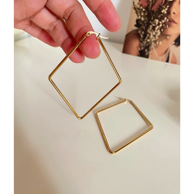 55mm*76mm Big Hollow Geometric Rhombus Hoop Earrings Tarnish Free Statement Earrings Women African Hyperbole Jewelry Wholesale