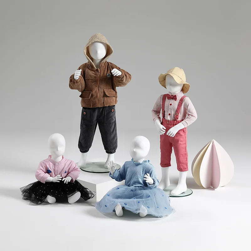 Children's Full-Body FRP White Mannequin with Head for Window Display in Clothing Stores