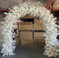 Handmade Wedding U-Shaped Arch Flower Arrangement White Artificial Floral Leaf Row Decoration for Christmas Occasions