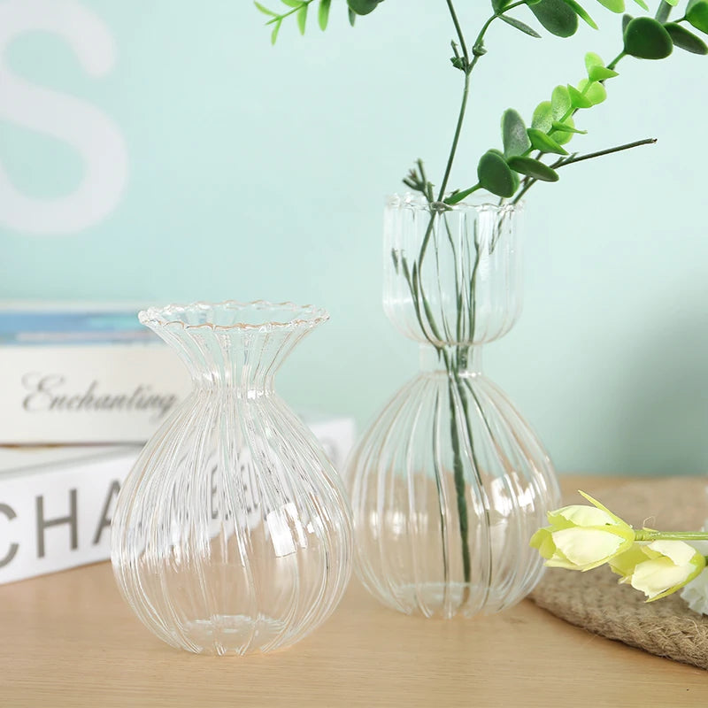 Modern Design 18cm High Transparent Cylinder Glass Vase Factory Supplies Home Decoration for Wedding