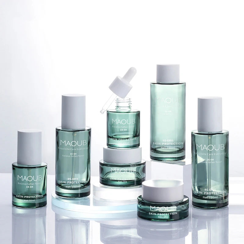 Wholesale Eco-friendly Green Cosmetic Packaging Customized Frosted Glass Skin Care Packaging Empty Bottles for  Cream Lotion