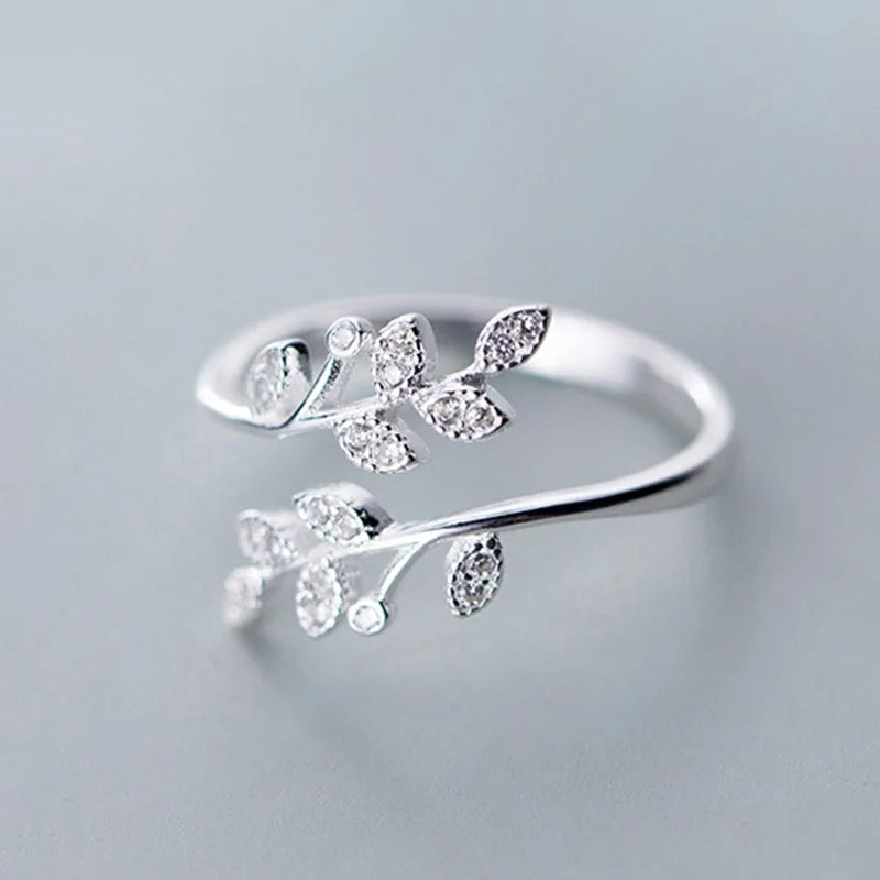 Fashion Elegant Adjustable Size Rings Silver Color Leaf Open Ring Leaf Shaped Hollow Wide Band Open Rings for Women