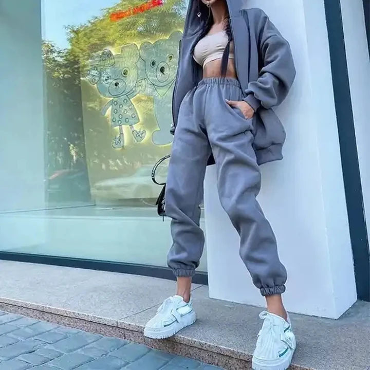 Custom Embroidery Patch Women Clothes Solid Color Two Piece Zip up Hoodie and Jogger Sweatpants Set Wholesale Outfits for Women