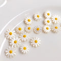 10mm 12mm Natural Daisy Charm Mother of Pearl Flower Shell Beads for DIY Pendant Jewelry Making