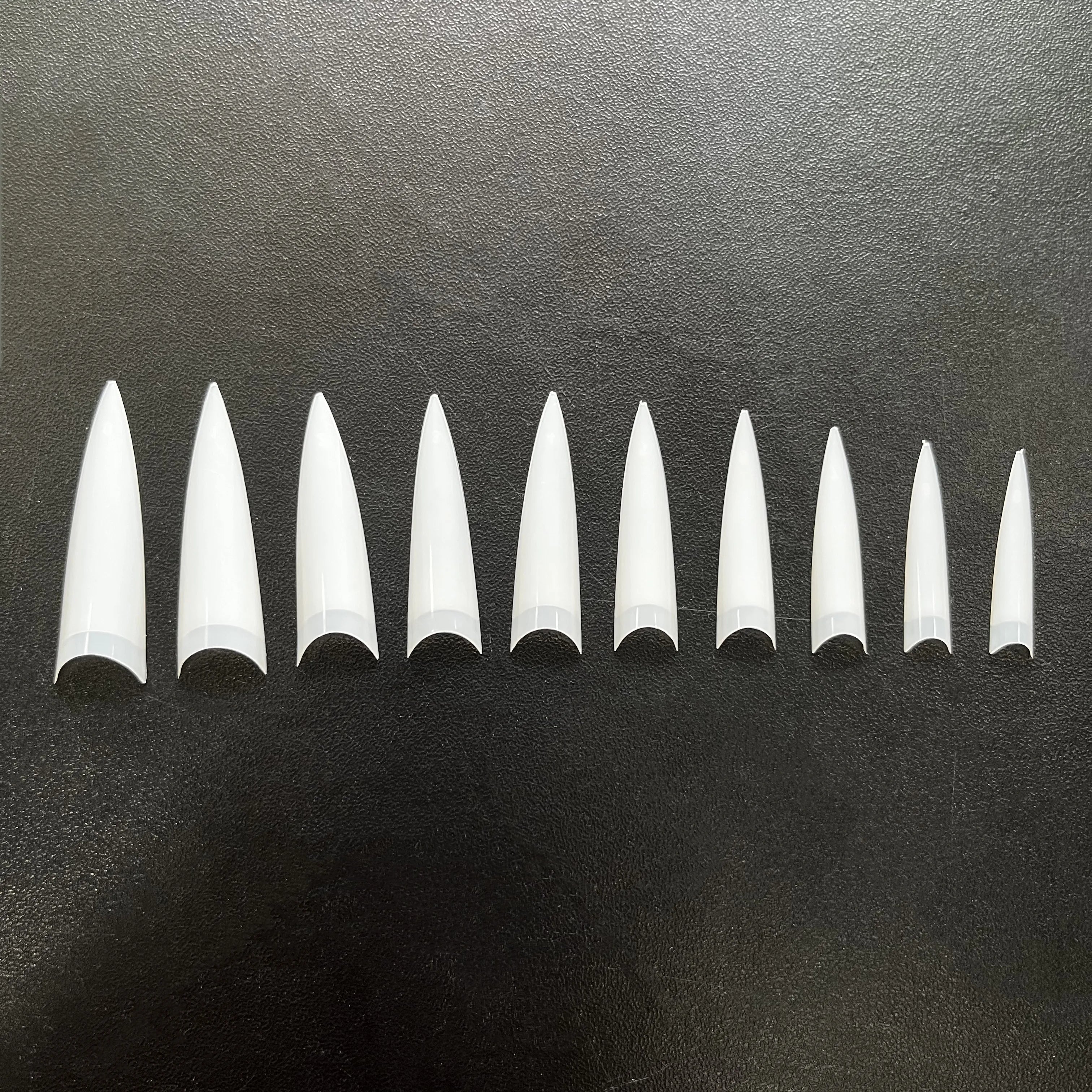 ABS Plastic XXL Stiletto Nail Art Tools Artificial Tips 600 Pcs*1 Bag Nail Clear Natural Long Pointed Tips
