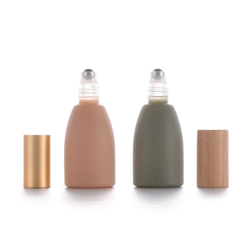 Hot Selling 10ML & 12ML Matte Glass Roller Bottles Portable Travel Roll on Perfume Oil Packaging Bamboo Lids Skin Application