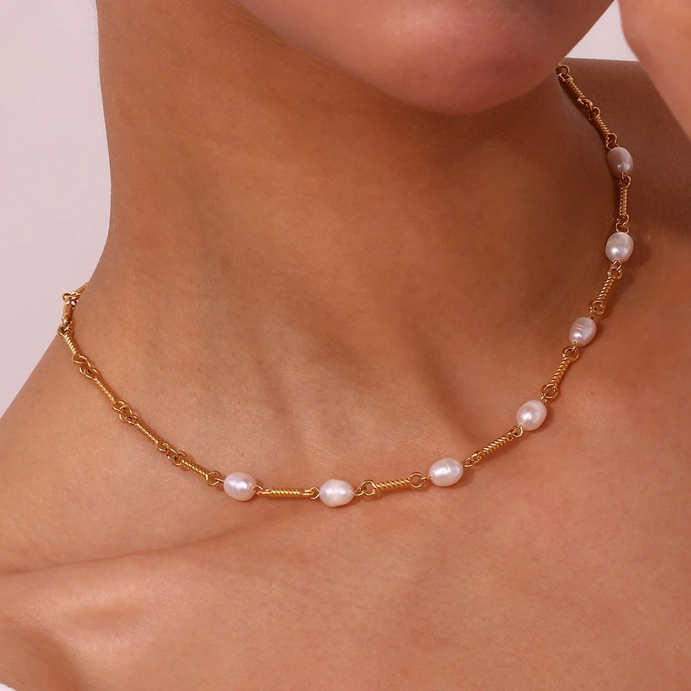 Hand Made Twisted Fresh Water Pearl Necklace 18k Gold Plated Stainless Steel Choker Necklace and Bracelet